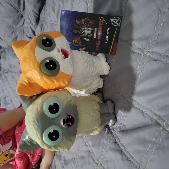 Marvel Flerken Cat Figures - Picture 2 of 8